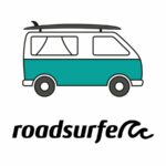 Testez la vanlife sans vous engager : roadsurfer propose la location de van aménagé, kilométrage illimité inclus, au Provence Van Week-End 2026.