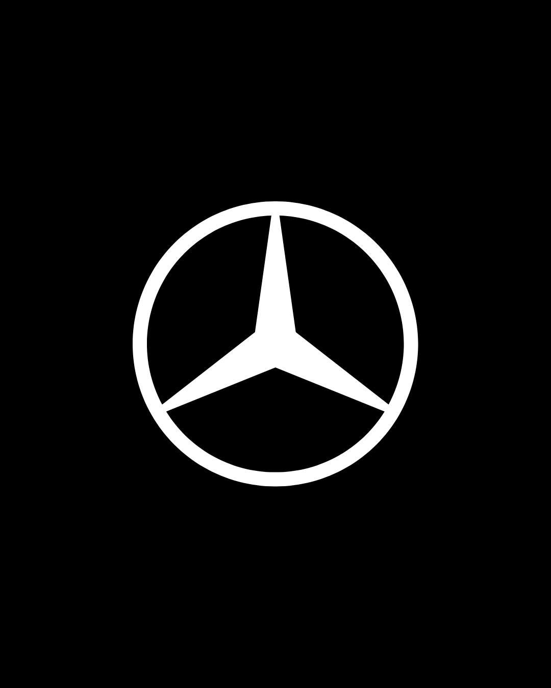 Logo Mercedes-Benz, concession De Willermin présentant le Marco Polo au Provence Van Week-End